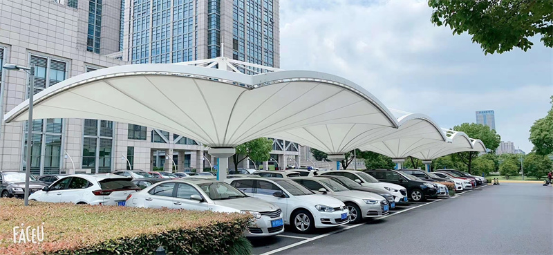 膜結(jié)構(gòu)造型停車棚